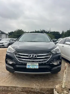 Hyundai Santa Fe SE Ultimate AWD 2017 Black