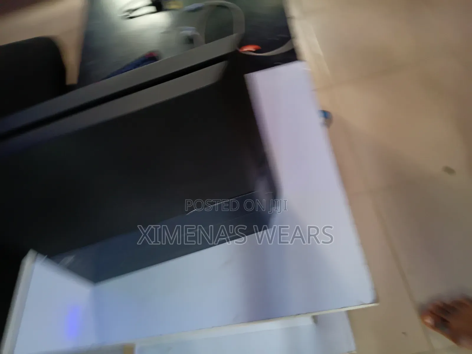 Play Station 4 With One Controller