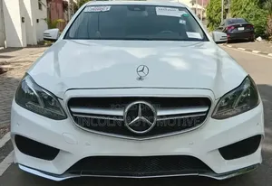 Mercedes-Benz E350 Base 4Matic Sedan AWD (3.5L 6cyl 7A) 2015 White