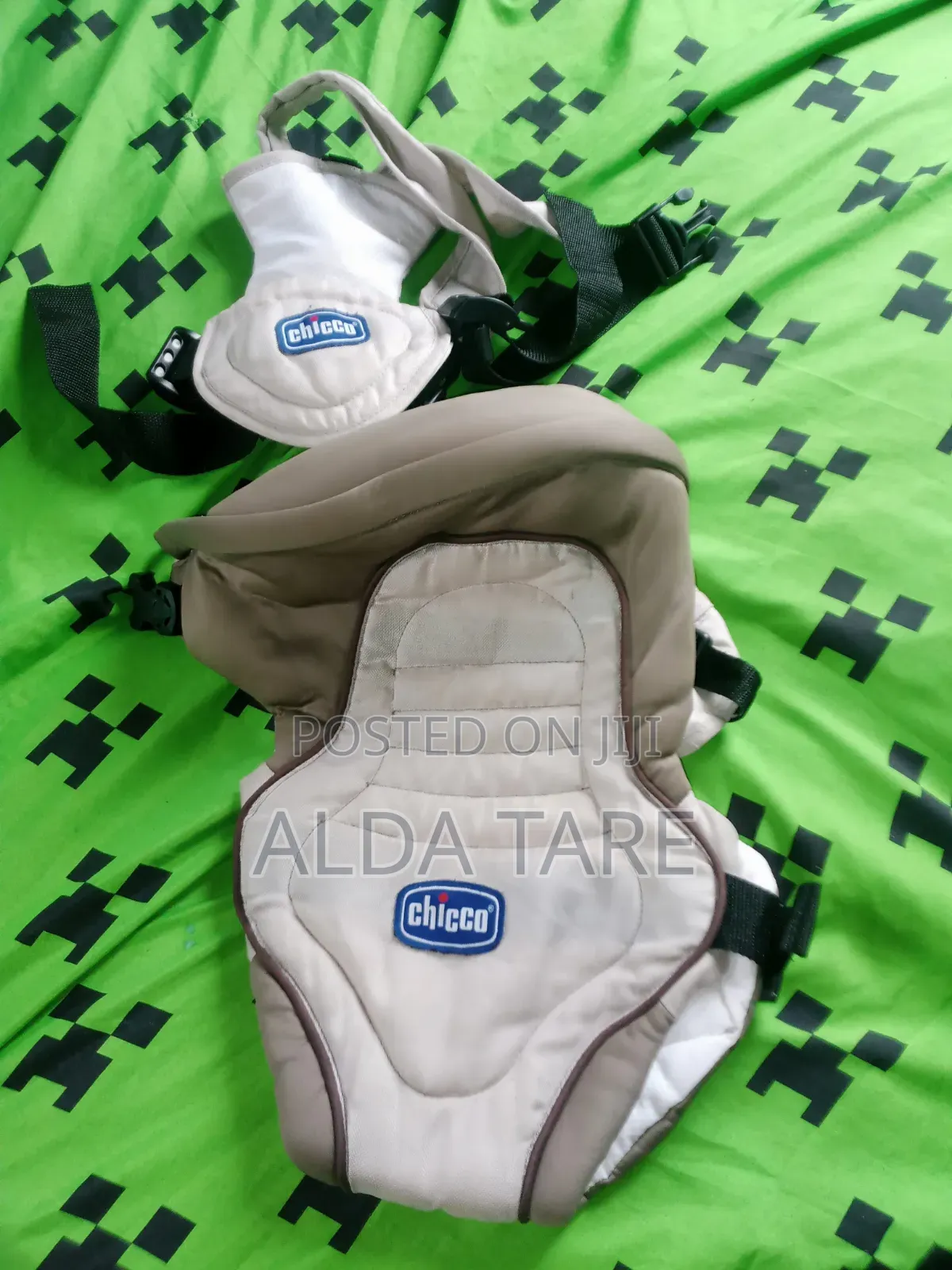 Chicco Baby Carrier- Original and Comfortable
