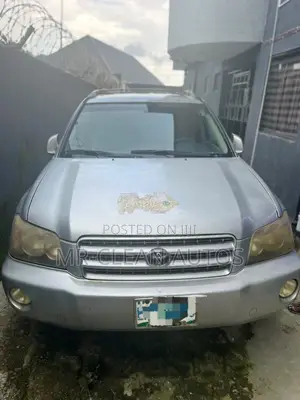 Toyota Highlander 2004 Silver