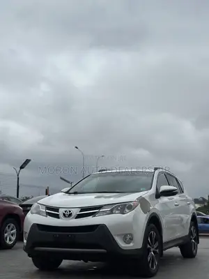 Toyota RAV4 Limited 4dr SUV AWD (2.5L 4cyl 6A) 2015 White