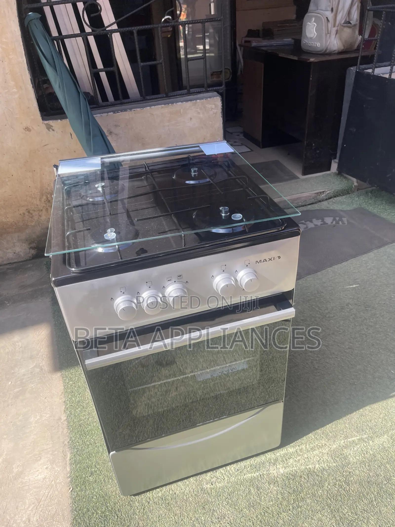 Maxi 4-Burner Freestanding Cooking Stove