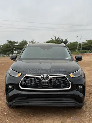 New Toyota Highlander XLE AWD 2024 Gray