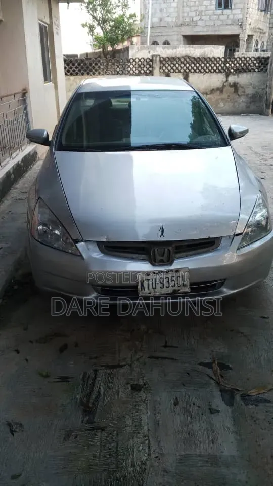 Honda Accord 2.4 Automatic 2003 Silver