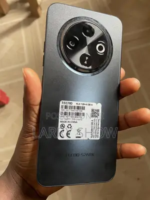 Tecno Spark 30C 128 GB Black