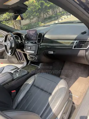 Mercedes-Benz GLE-Class GLE 400 4MATIC 2018 Blue