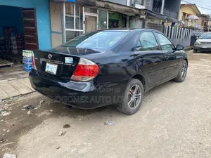 Toyota Camry LE 4dr Sedan (2.4L 4cyl 5M) 2002 Black