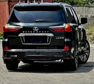 Lexus LX 2017 Black