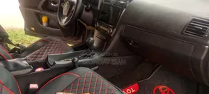 Toyota Avensis 2012 Beige
