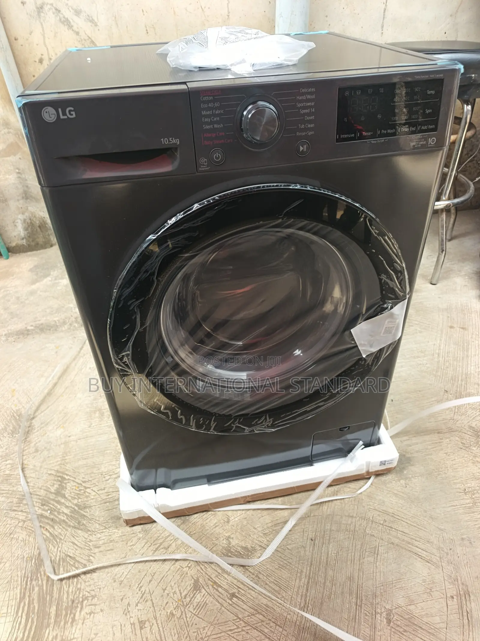 LG 10.5KG Front Loading Family Laundry Machine