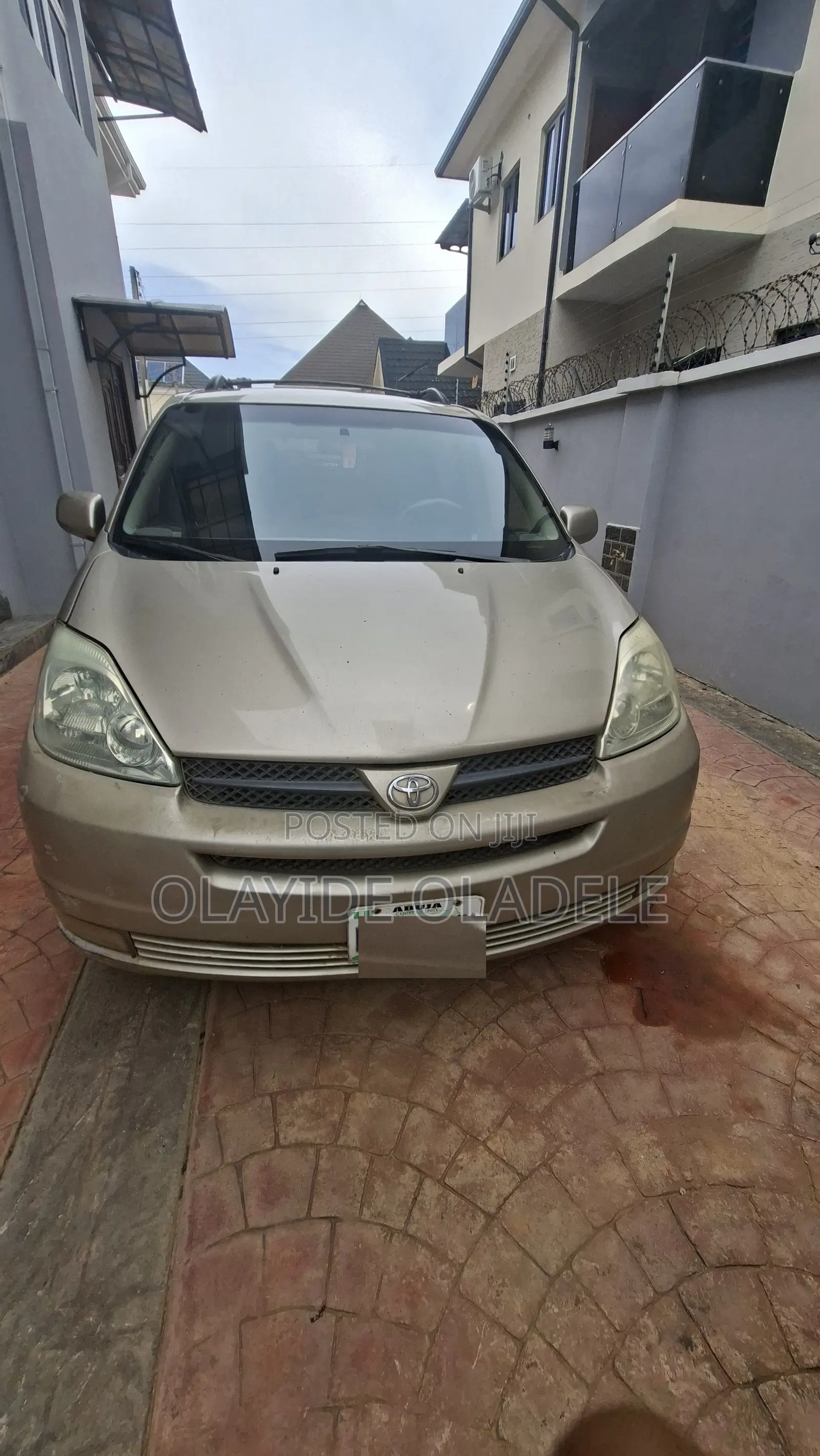 Toyota Sienna 2005 Gold