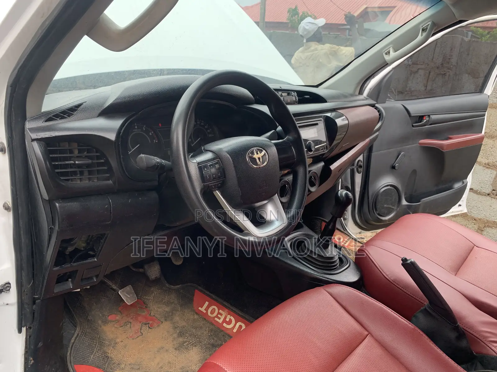 Toyota Hilux 2016 White