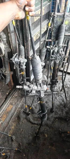 Steering Rack Toyota Sienna 1999/2000 Model