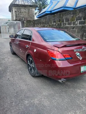 Toyota Avalon Touring Sedan FWD (3.5L 6cyl 6A) 2008 Red