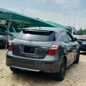 Toyota Matrix 2010 Gray