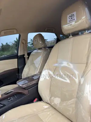 Toyota Avalon XLE 4dr Sedan (3.5L 6cyl 6A) 2014 Blue