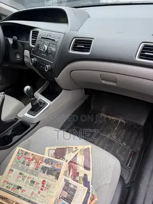 Honda Civic EX 4dr Sedan (1.8L 4cyl CVT) 2014 Gray