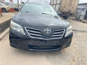 Toyota Camry SE 4dr Sedan (2.5L 4cyl 6AM) 2010 Black