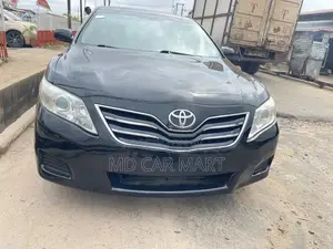 Toyota Camry SE 4dr Sedan (2.5L 4cyl 6AM) 2010 Black