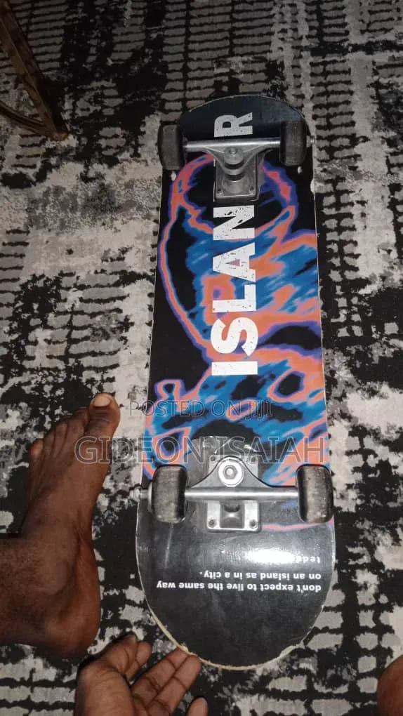 Skateboard