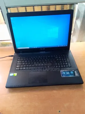 Laptop Asus X75A 8GB Intel Core i3 HDD 500GB