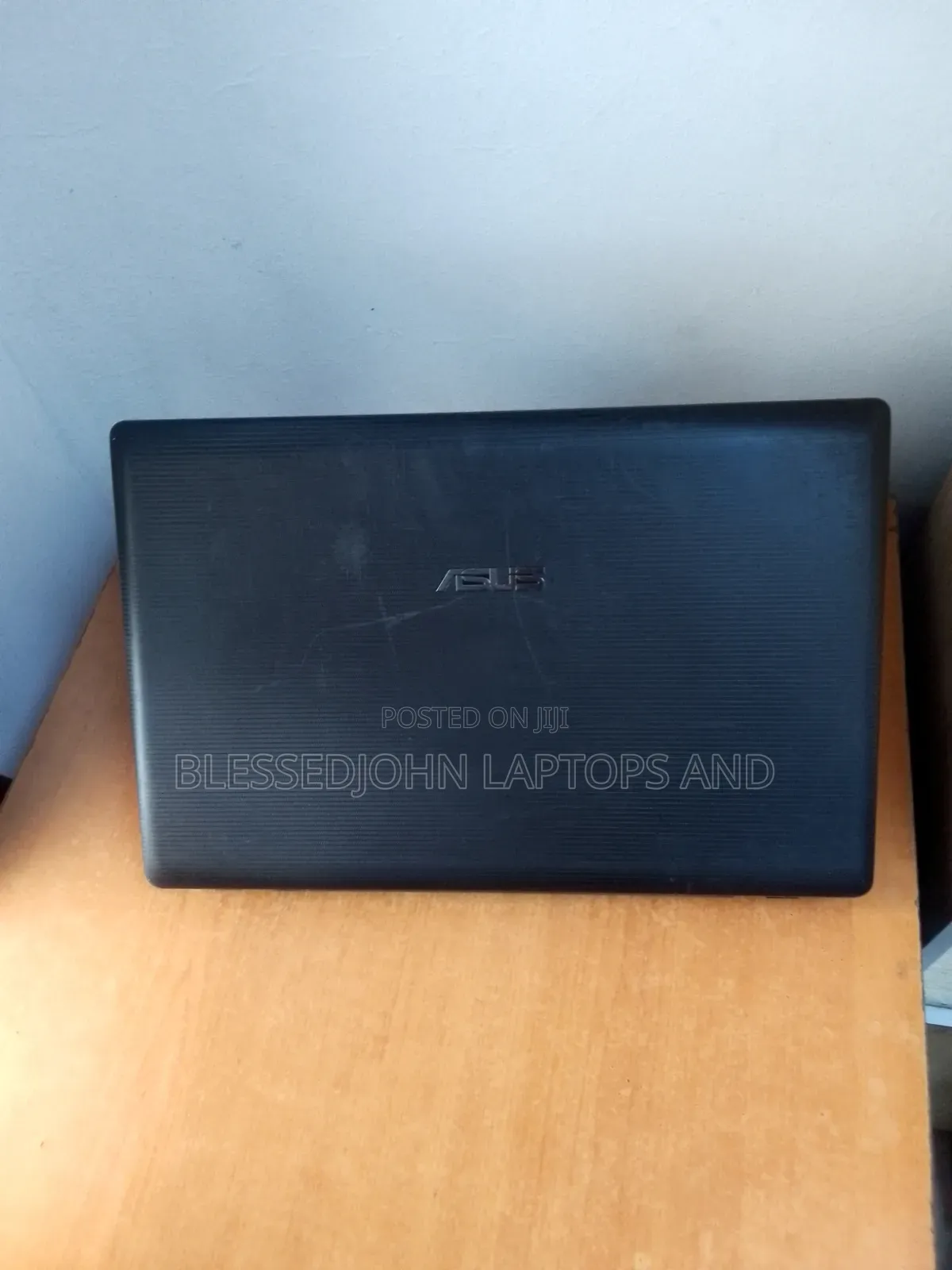 Laptop Asus X75A 8GB Intel Core i3 HDD 500GB