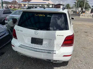 Mercedes-Benz GLK-Class 350 4MATIC 2013 White
