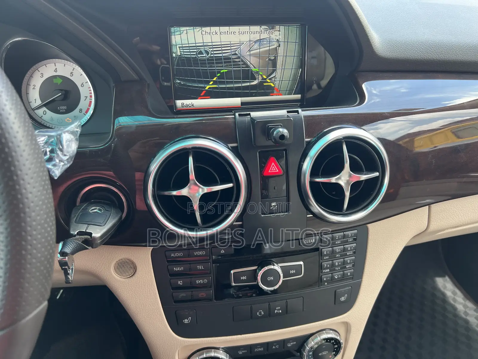 Mercedes-Benz GLK-Class 350 4MATIC 2013 White