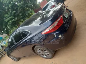 Toyota Camry 2016 Blue