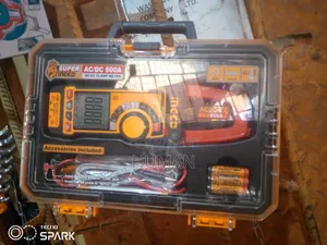 Clamp Meter AC/DC 600A
