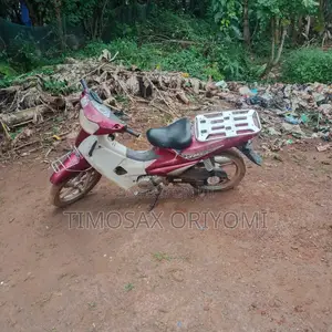 Honda 2016 Red