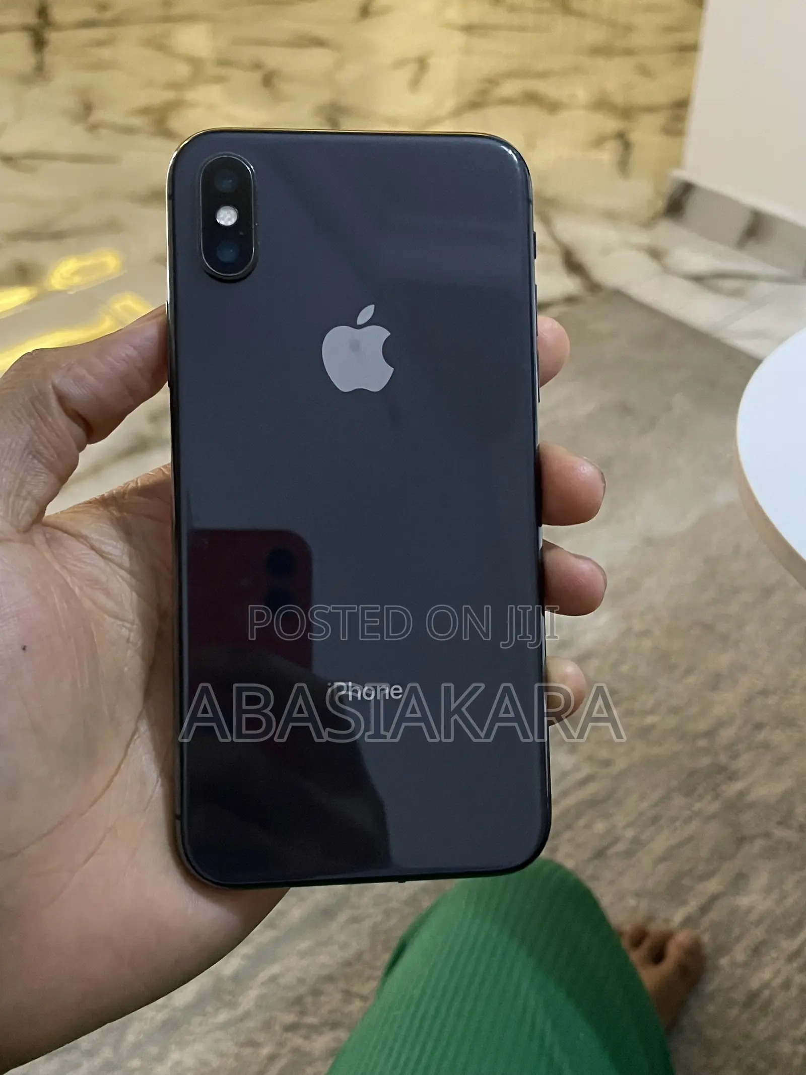 Apple iPhone X 64 GB Black
