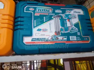 Cordless Brad Nailer 20V