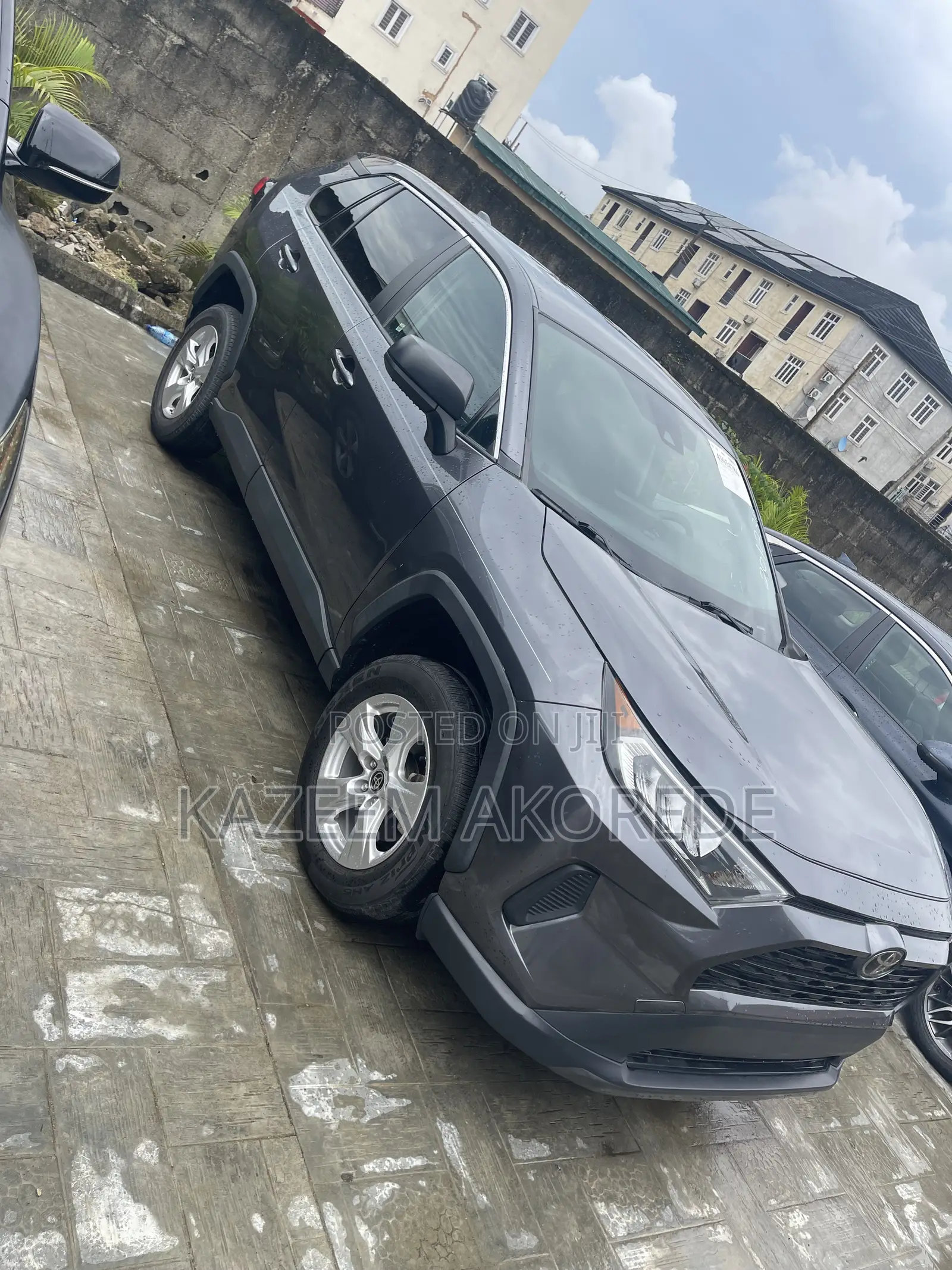 Toyota RAV4 LE 2022 Gray