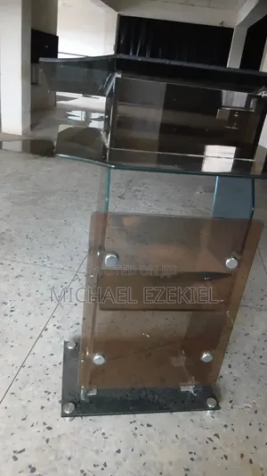 Glass Pulpit