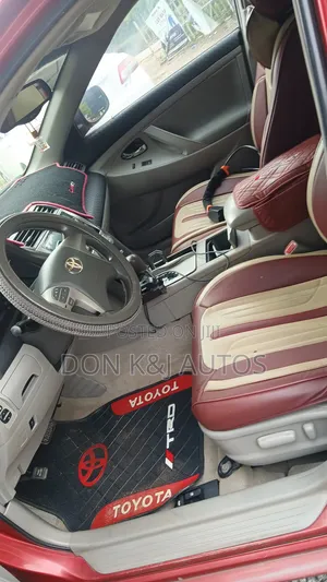 Toyota Camry LE 4dr Sedan (2.5L 4cyl 6AM) 2010 Red