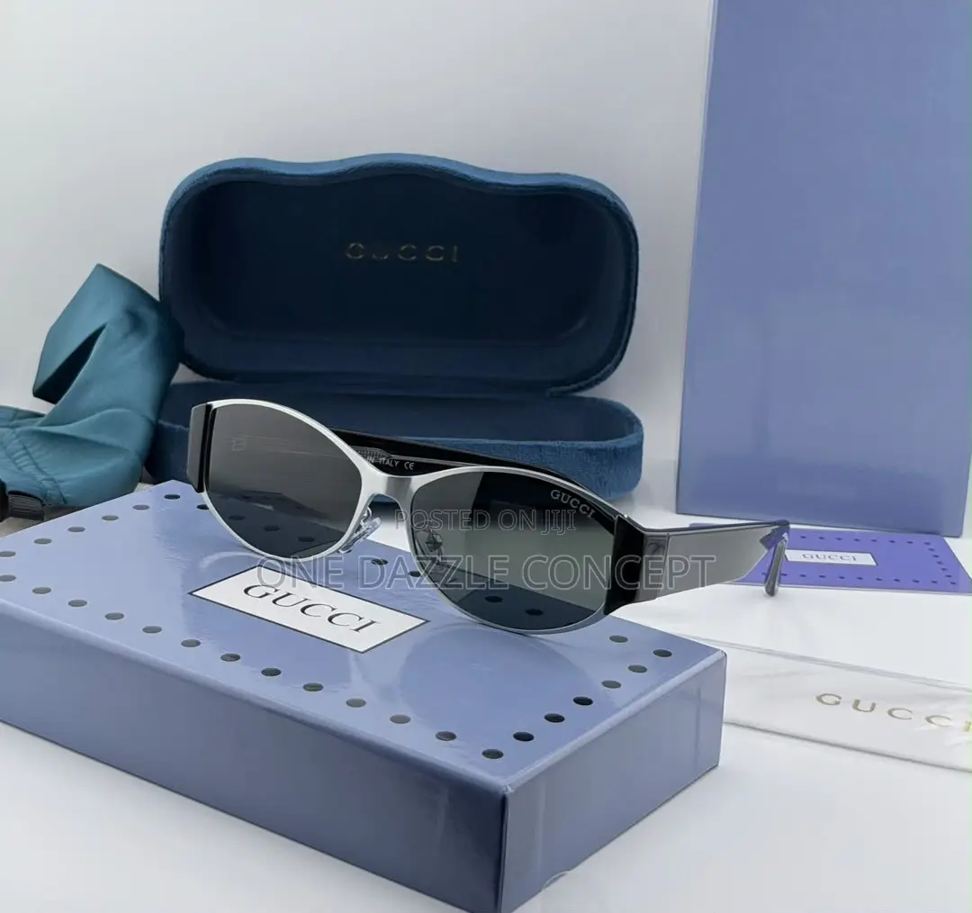 Gucci Sleek Sunglasses