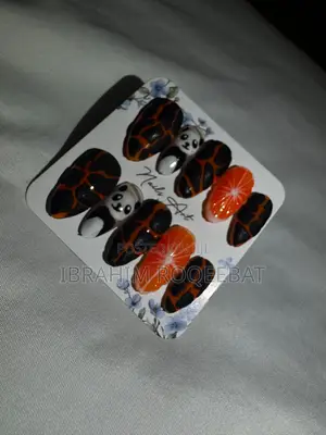 Press-on Nails
