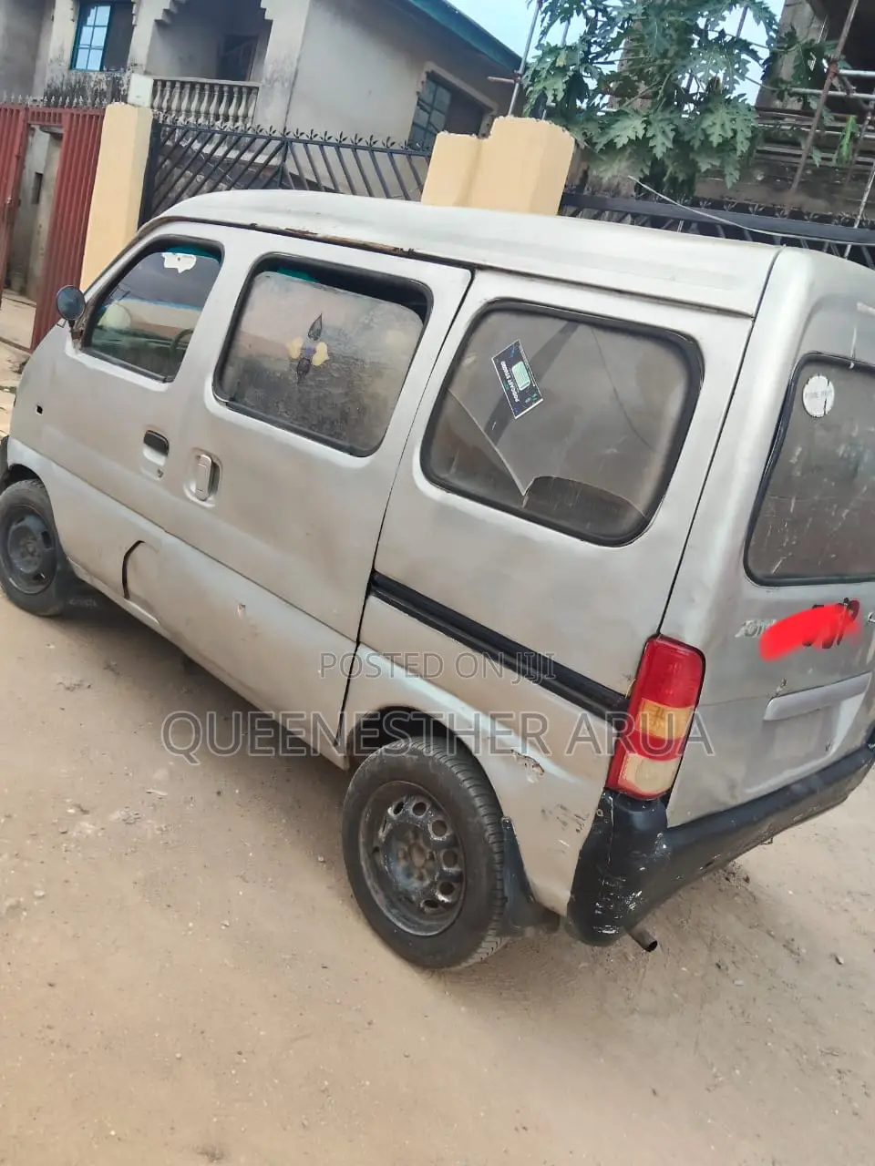 Suzuki Every 2012 Grey