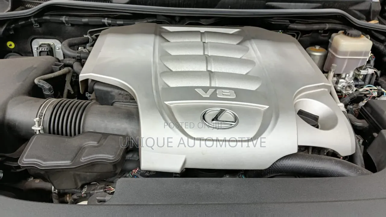 Lexus LX 570 (5 seats) AWD 2017 Black