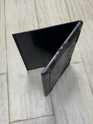 Laptop Alienware M16 R2 32GB Intel Core Ultra 7 SSD 1T