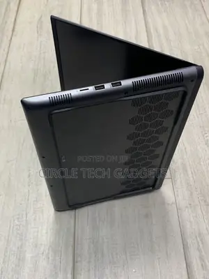 Laptop Alienware M16 R2 32GB Intel Core Ultra 7 SSD 1T