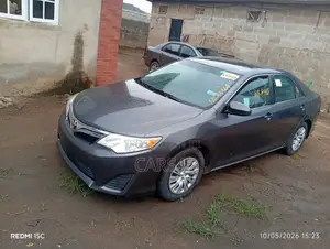 Toyota Camry 2014 Gray