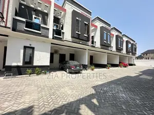 2bdrm Townhouse / Terrace in Lekki for rent