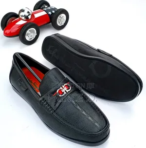 Gucci Leather Loafers Shoes