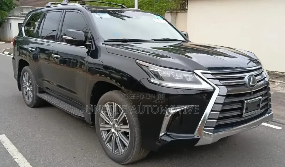 Lexus LX 570 (5 seats) AWD 2017 Black
