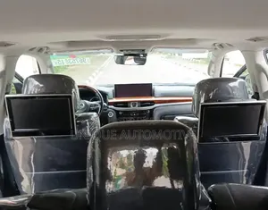 Lexus LX 570 (5 seats) AWD 2017 Black
