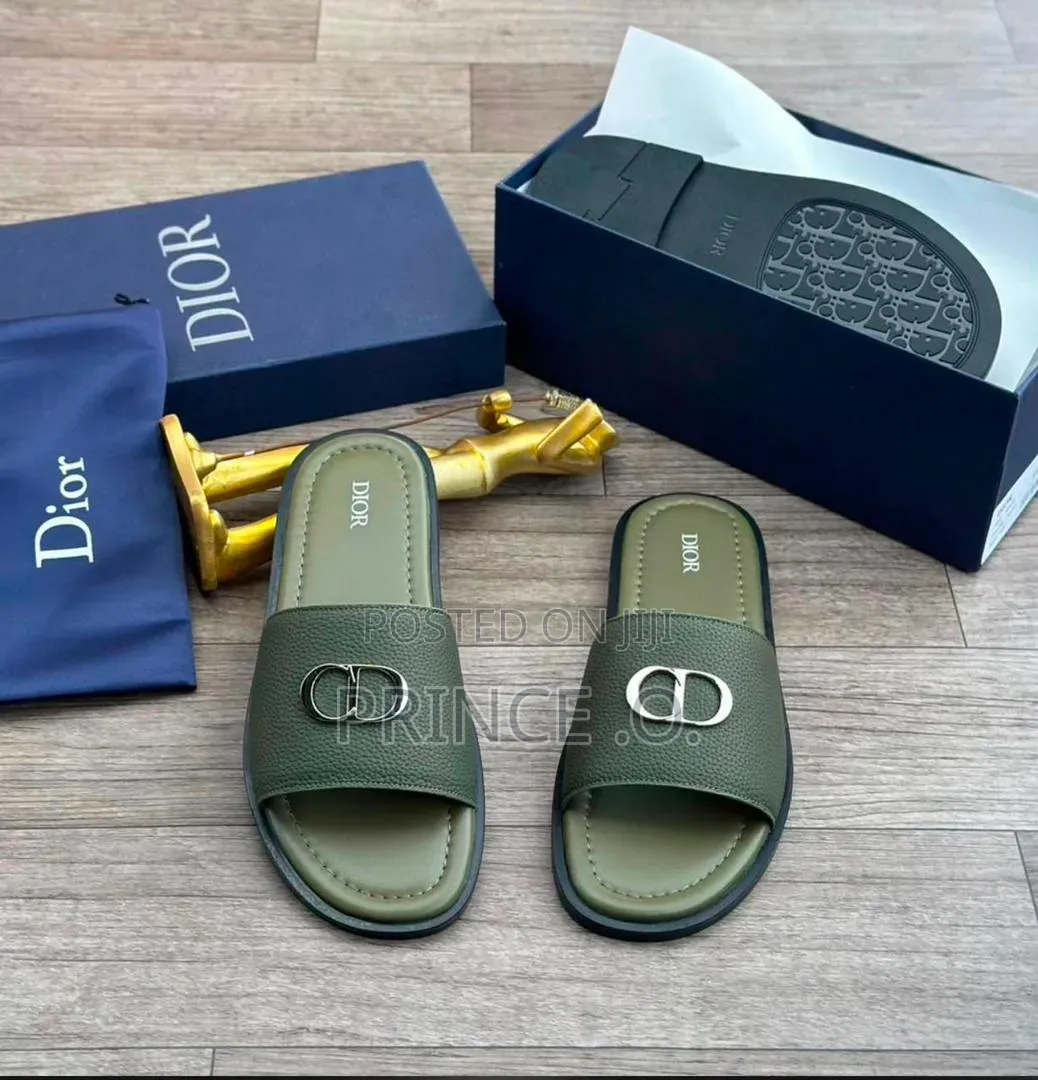 Plain White Dior Slippers