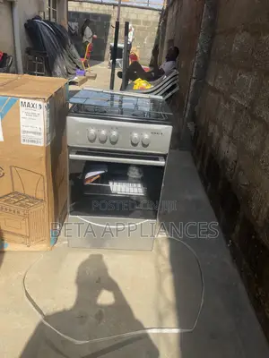 Maxi 4-Burner Standing Cooker for Home